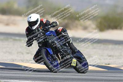 media/Oct-30-2025-Racers Edge (Thu) [[dabbdaf680]]/3-B Group/Session 1 (Turn 5)/